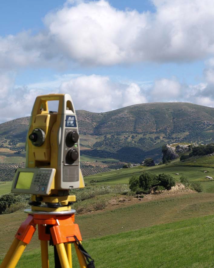 Relevé topographique sur grand terrain.